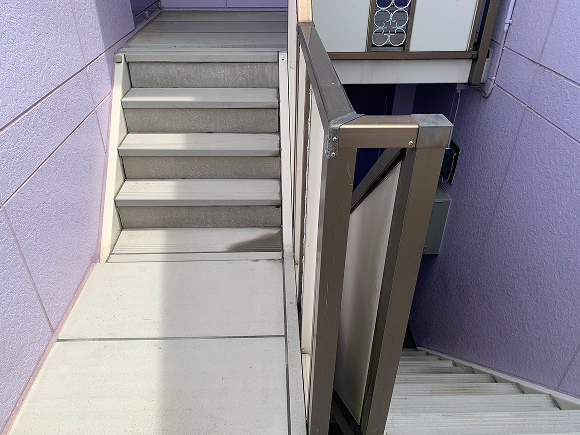 アパートの通路清掃1 アフター